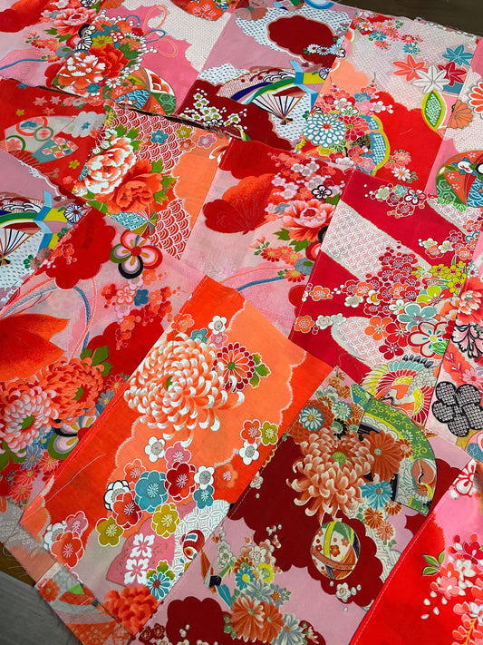 美しい和の布で作る美しい洋服 Beautiful clothes made with beautiful Japanese fabrics