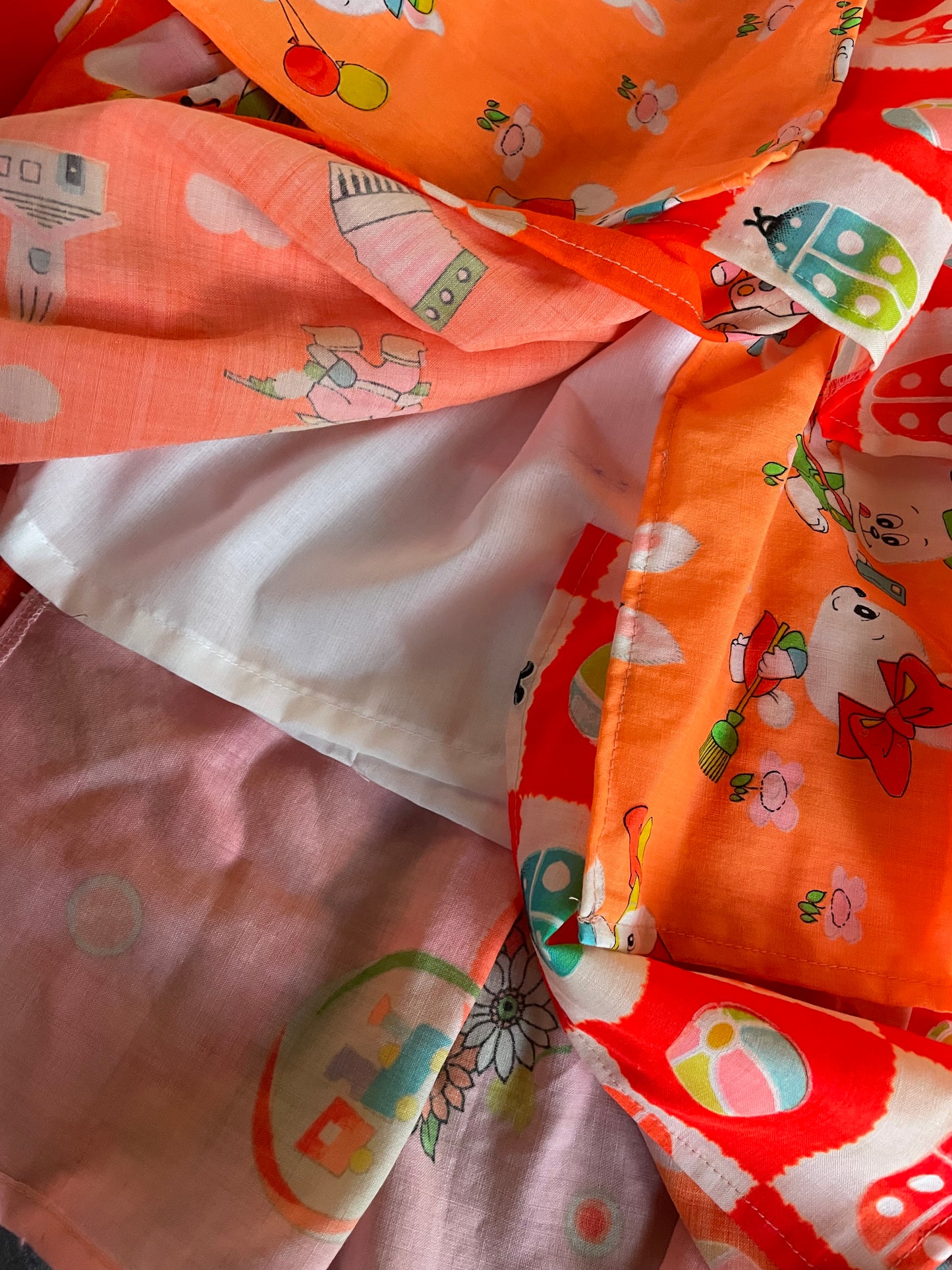 Retro animal patterned children's kimono upcycled ruffled skirt
レトロアニマルのフリルスカート