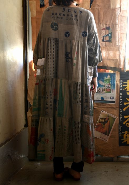 鉄媒染のティアードワンピース 2318